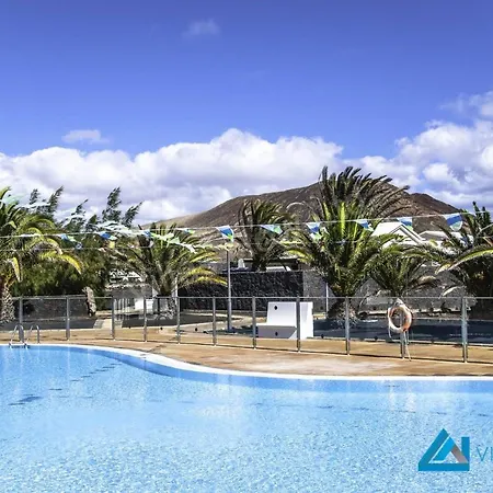 Seventy Seven - Lh189 By Villas Now Ltd * Πλάγια Μπλάνκα